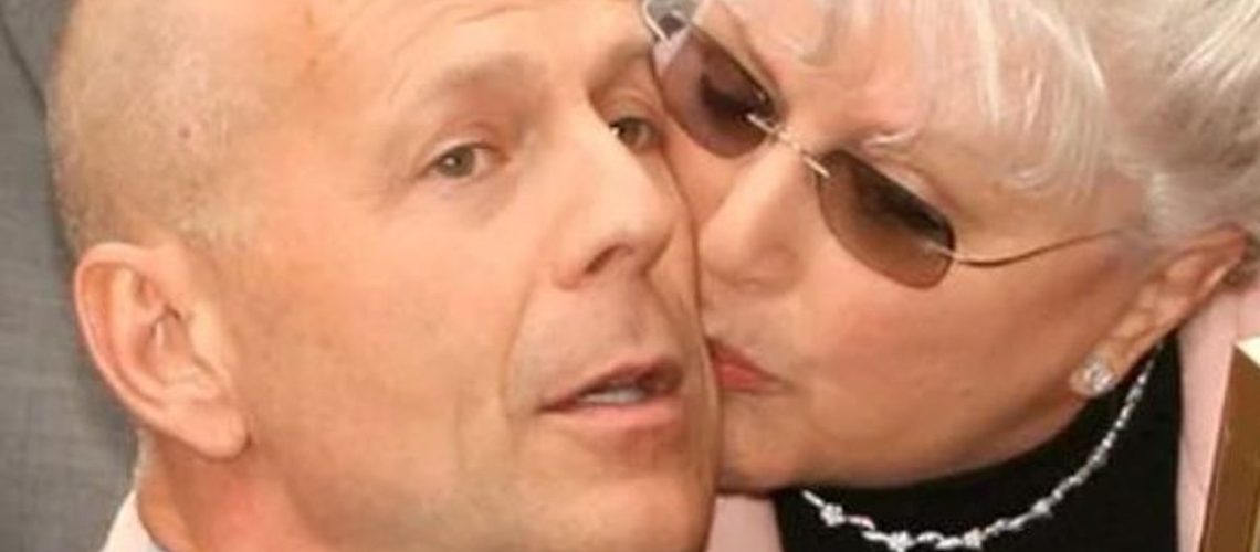 bruce-willis-con-su-madre-marlene_6610 (1)